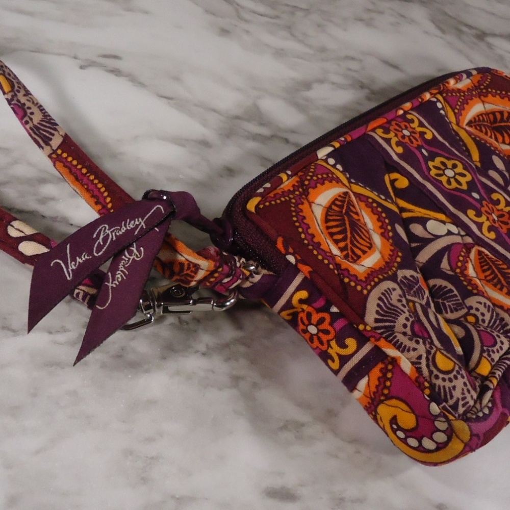 !SALE! Vera Bradley Wristlet Safari Sunset